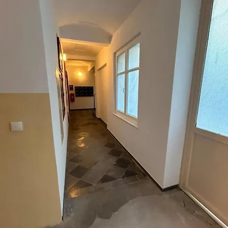 Lejlighed Utulny 10 Minut Od Prazskeho Hradu Prag